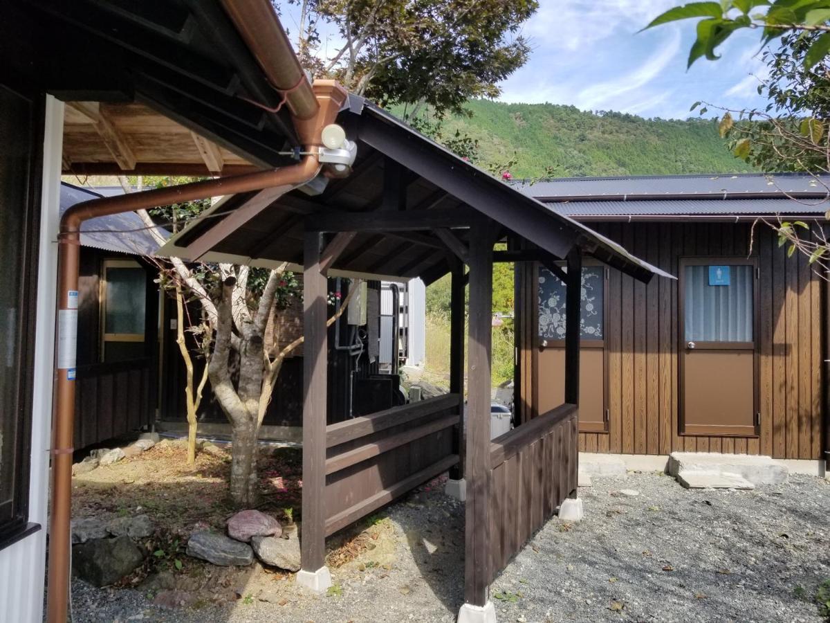 Guesthouse En Ochi Екстер'єр фото